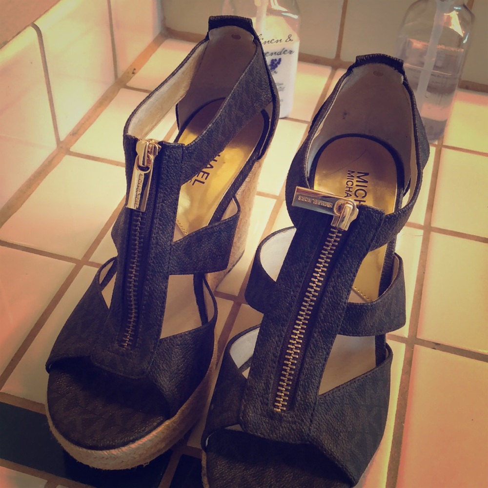 Micheal kors wedges